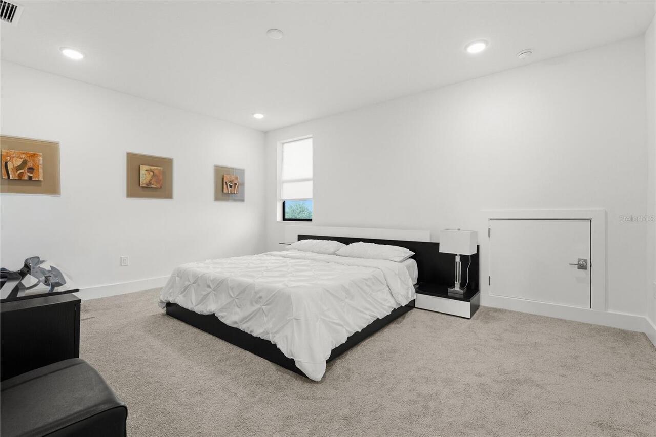 Listing Photo 54