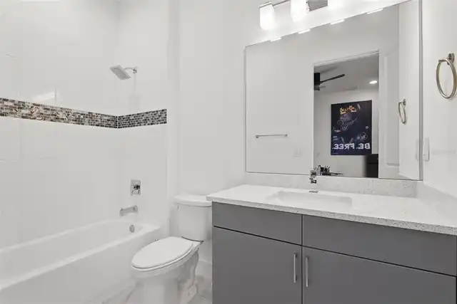 Listing Photo 43
