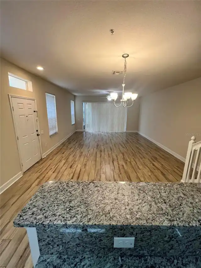 Listing Photo 7