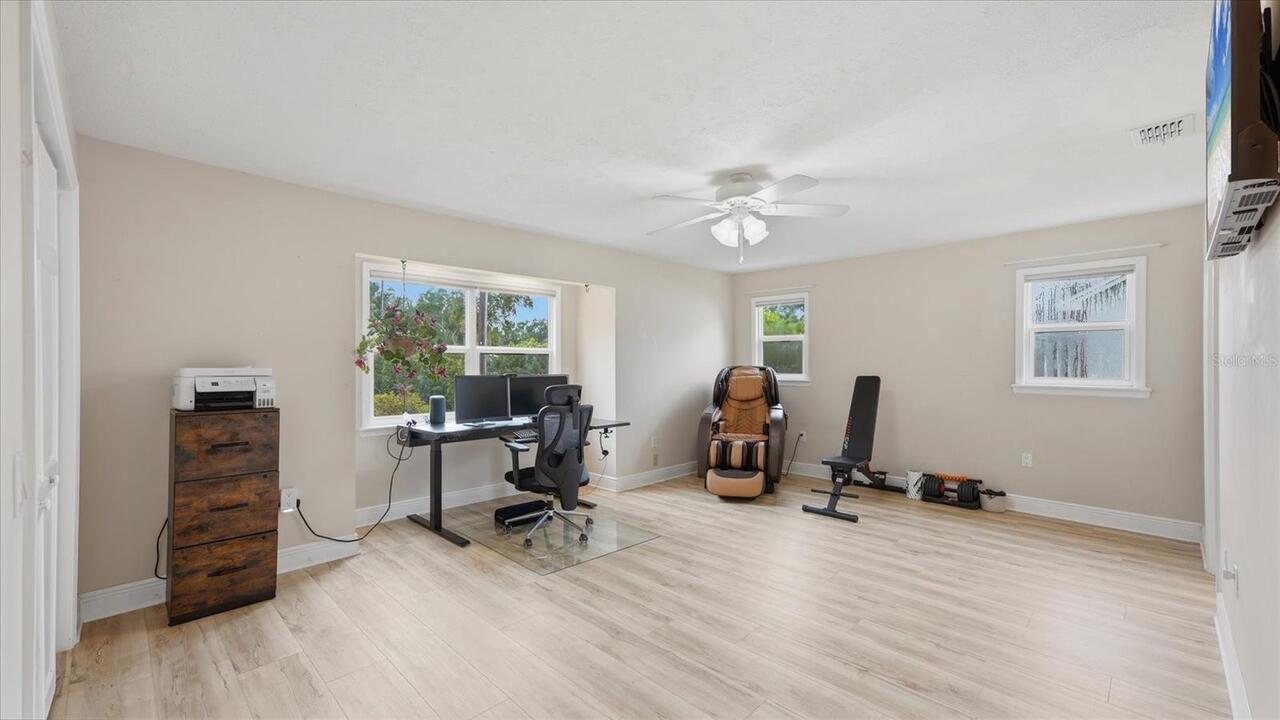 Listing Photo 38