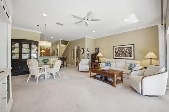 Listing Photo 14