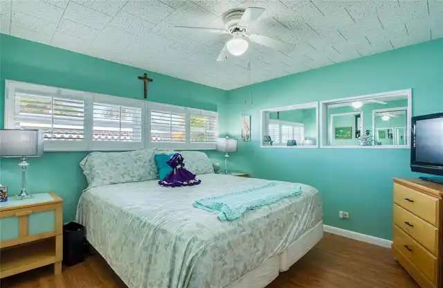 Listing Photo 25