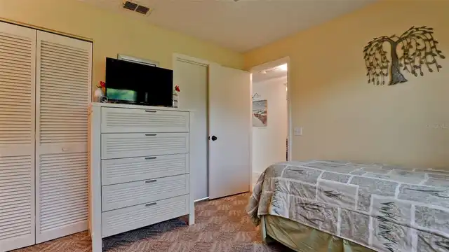 Listing Photo 20