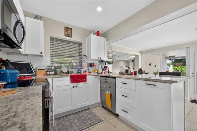 Listing Photo 15