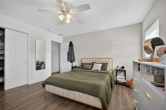 Listing Photo 23
