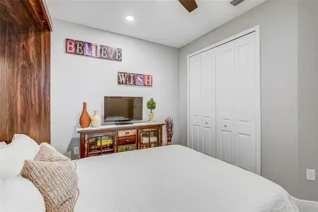 Listing Photo 44