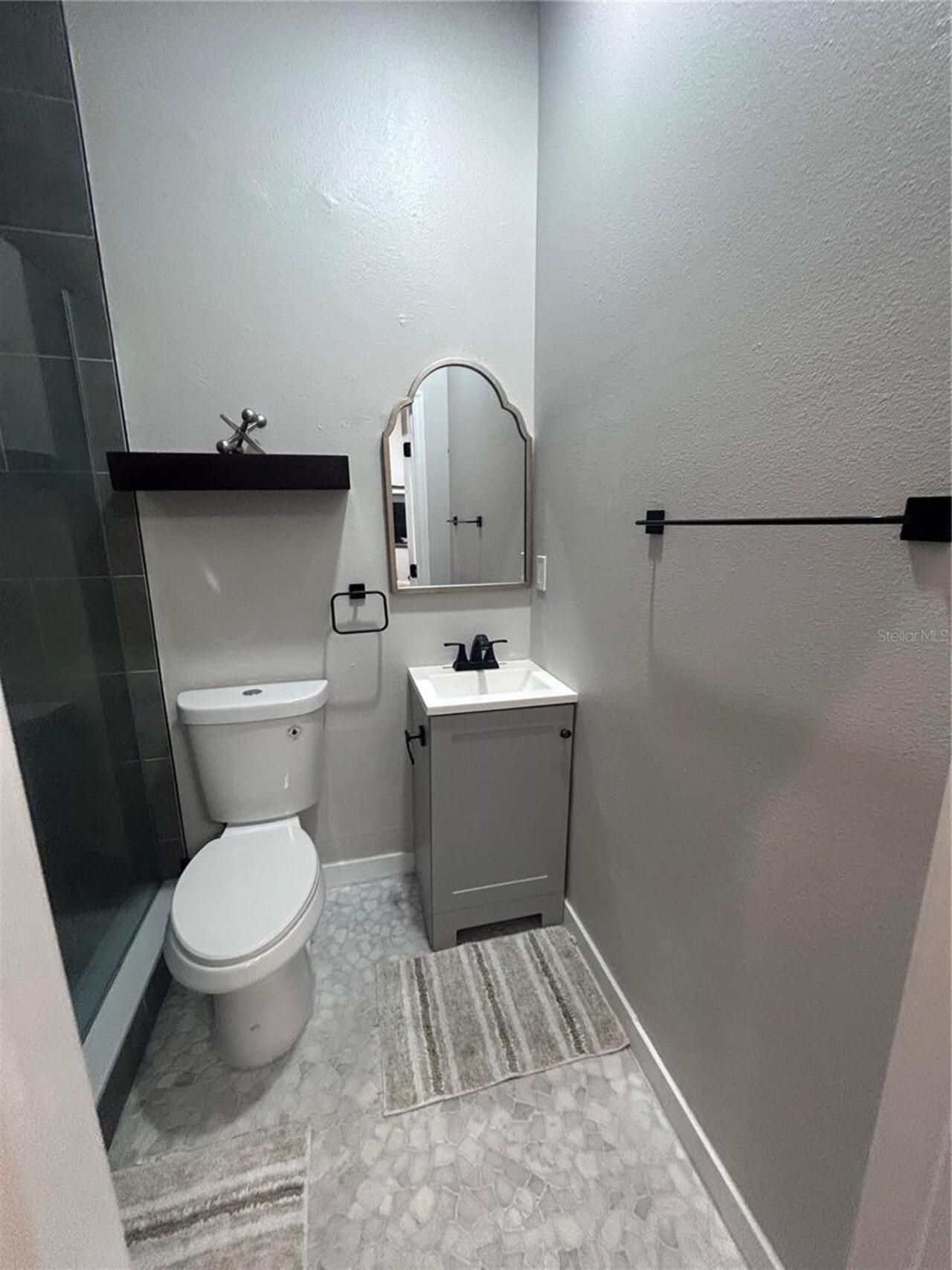 Listing Photo 12