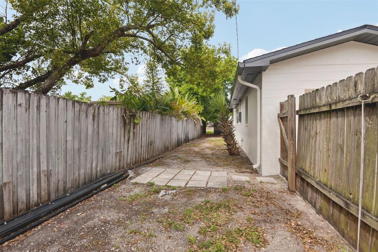 Listing Photo 25