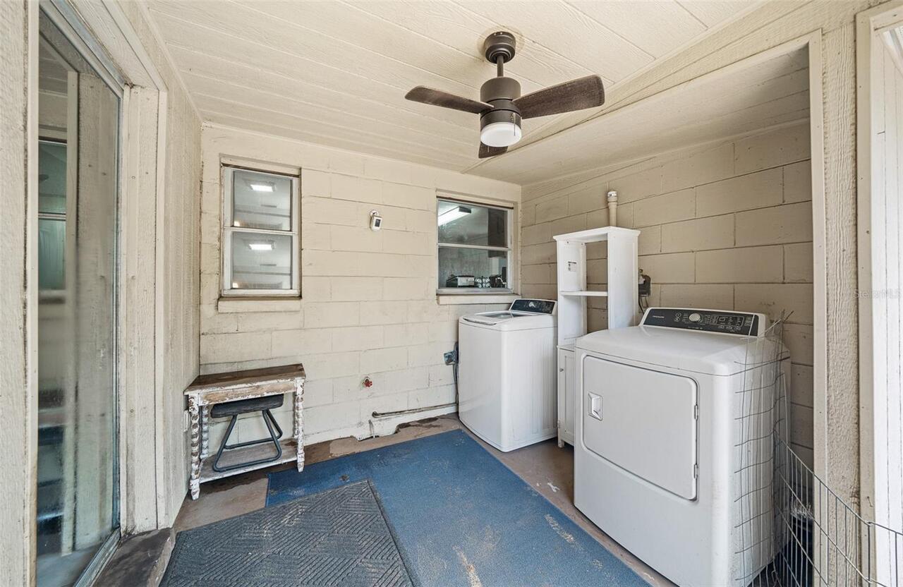 Listing Photo 8