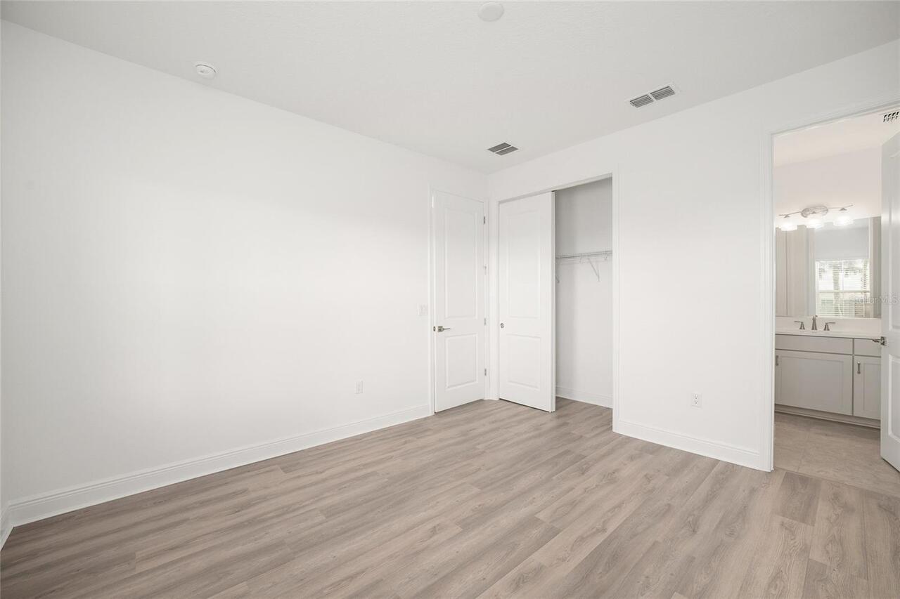 Listing Photo 37