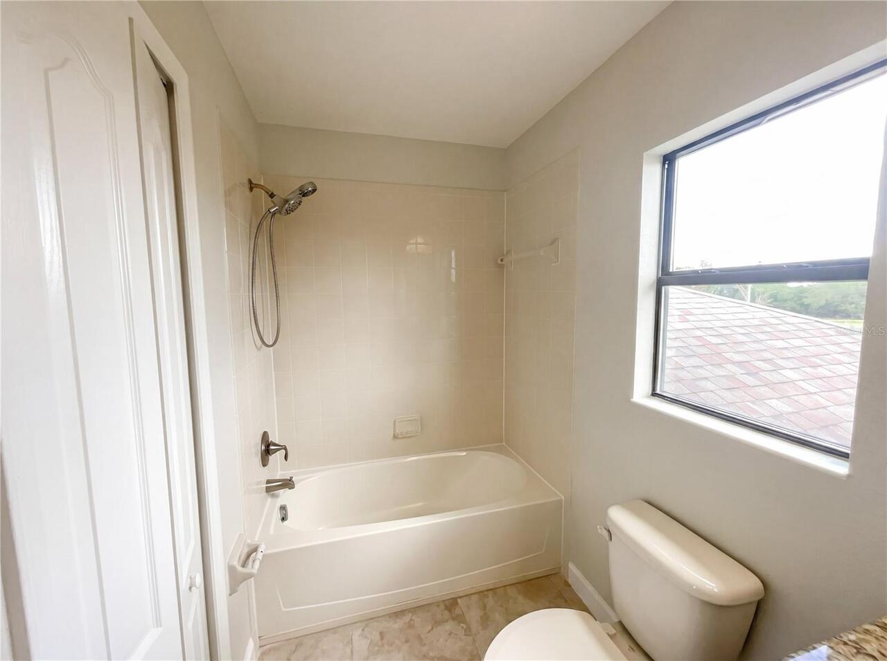 Listing Photo 23