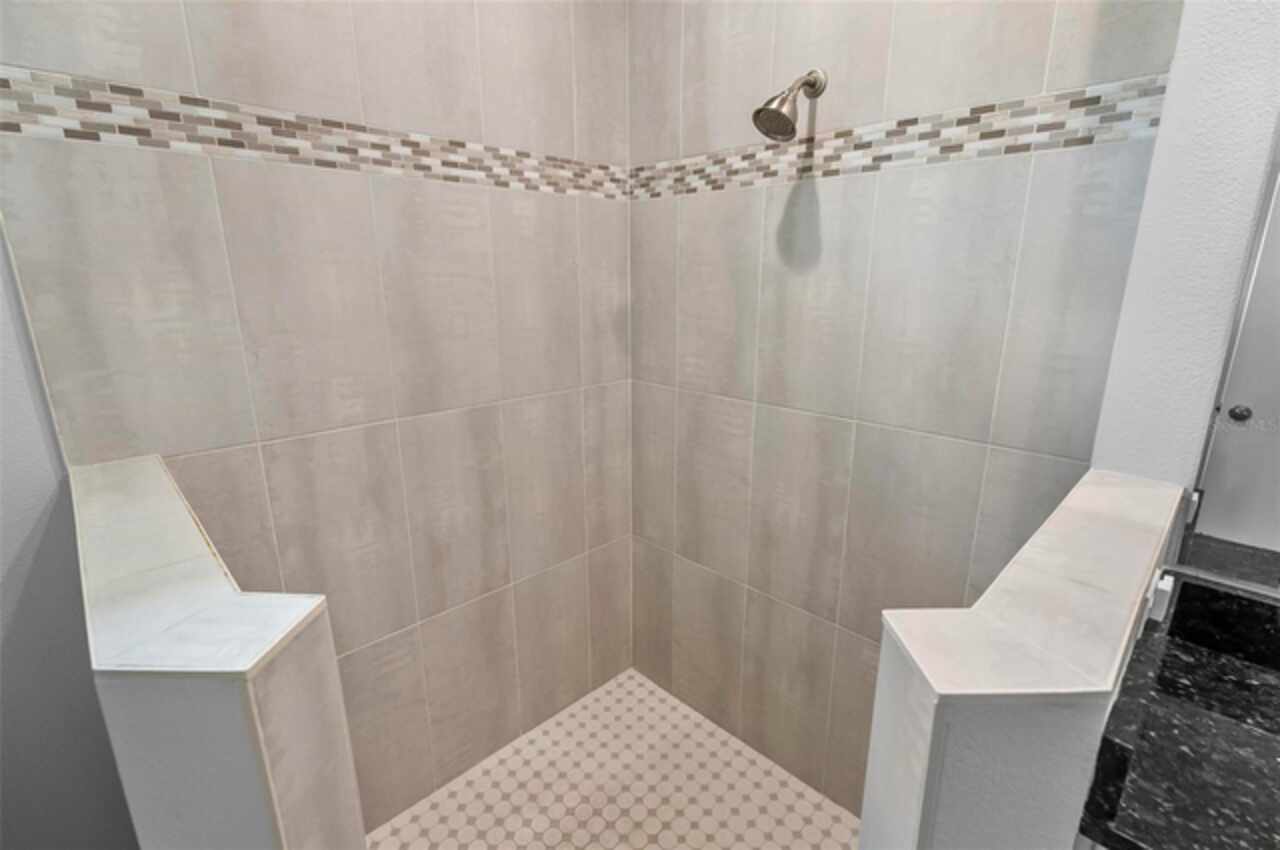 Listing Photo 38