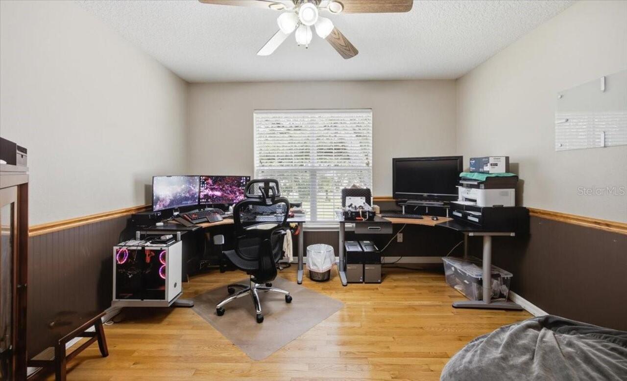 Listing Photo 14