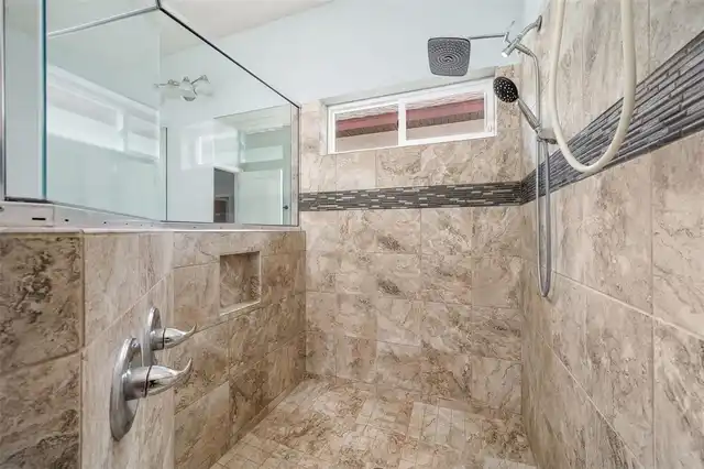 Listing Photo 24