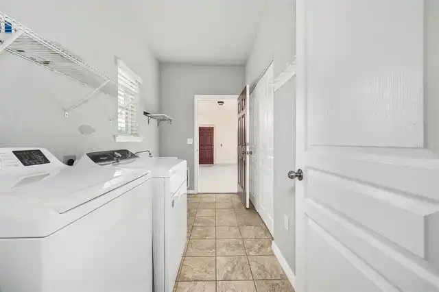 Listing Photo 34