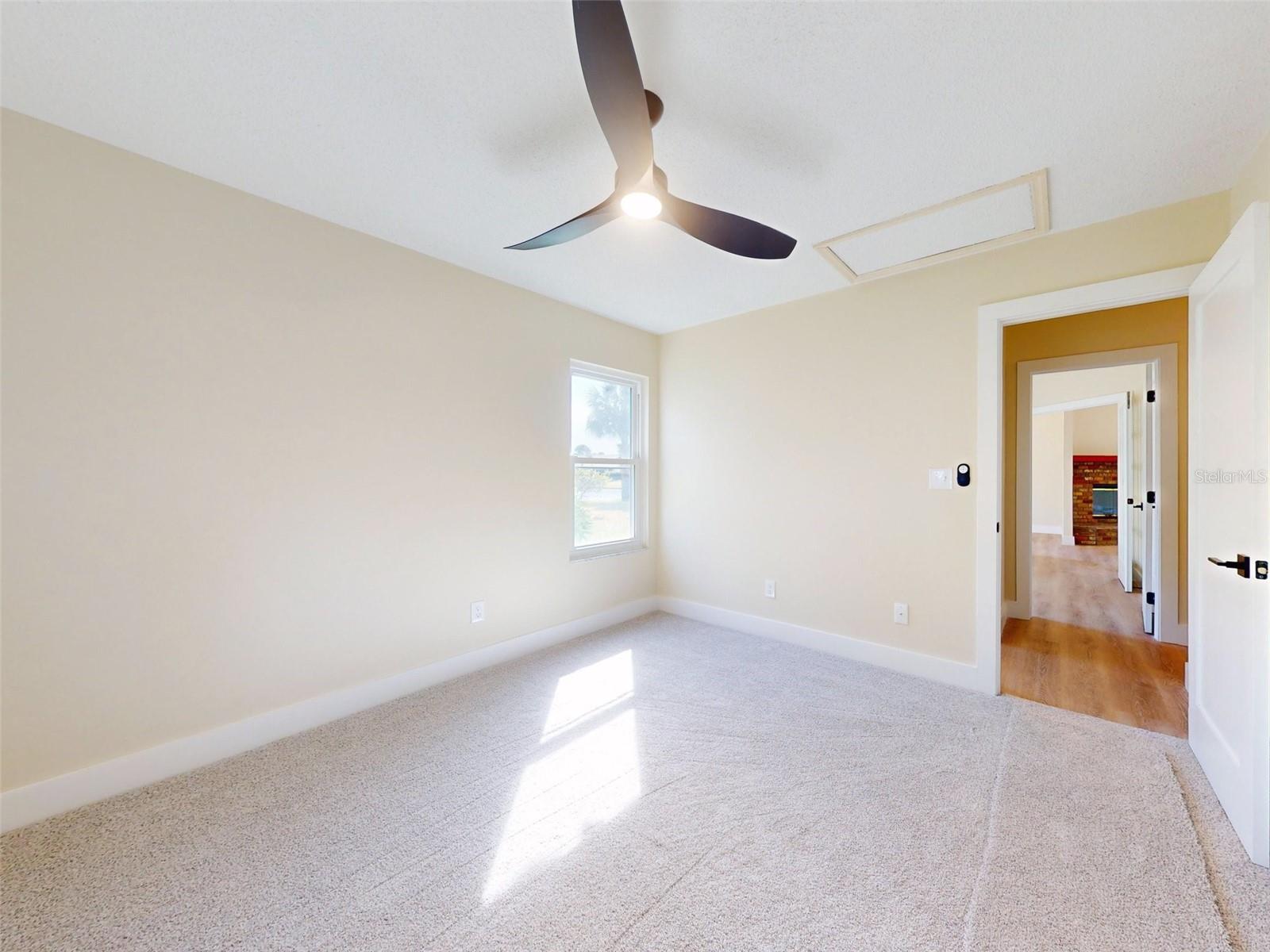Listing Photo 32