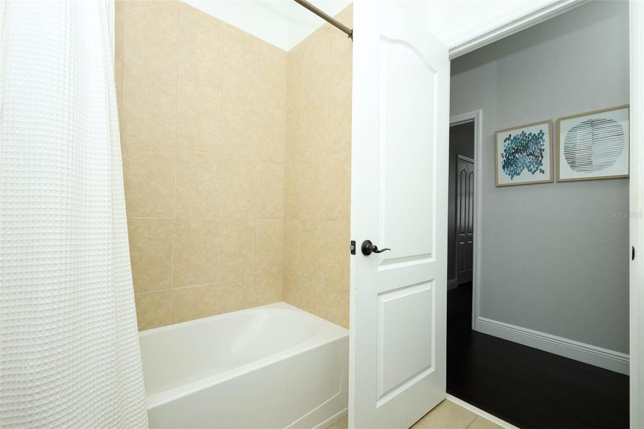 Listing Photo 37