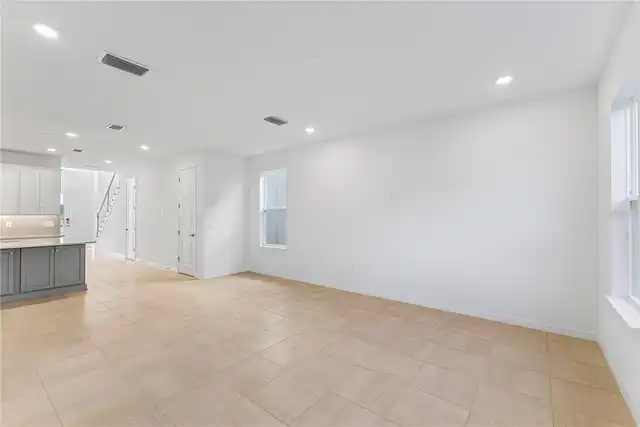 Listing Photo 26