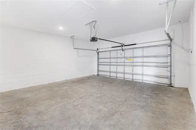 Listing Photo 28