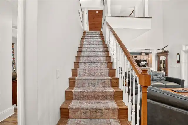 Listing Photo 33