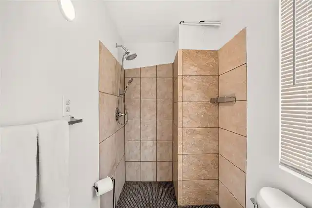 Listing Photo 63