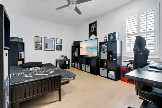 Listing Photo 43