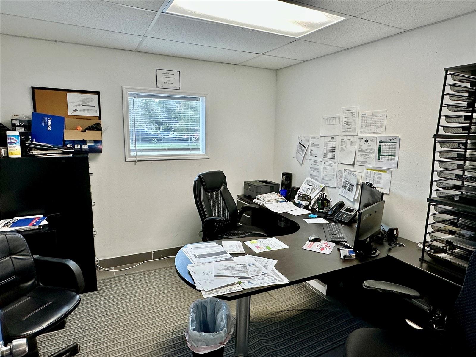 Listing Photo 9