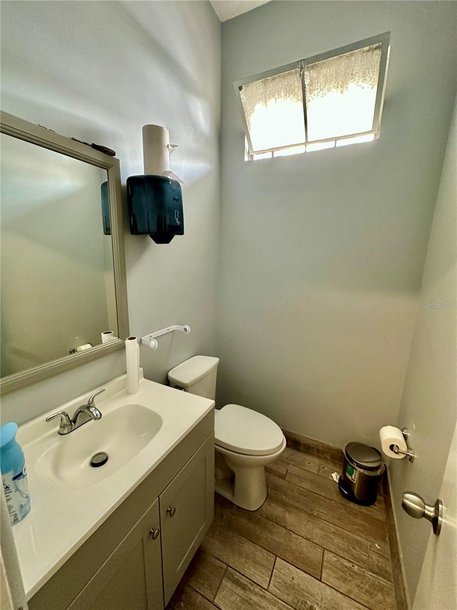 Listing Photo 14