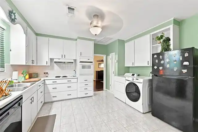 Listing Photo 14