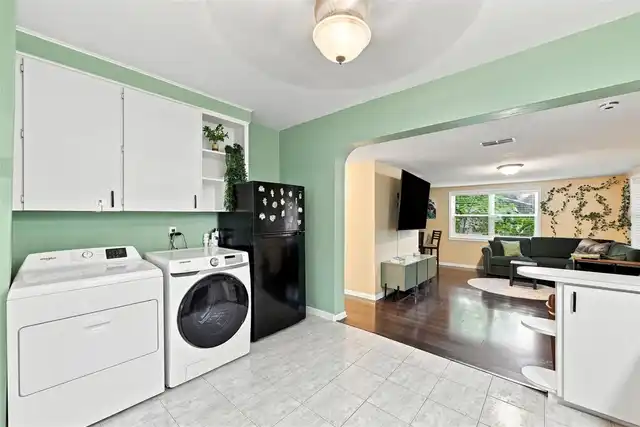 Listing Photo 15