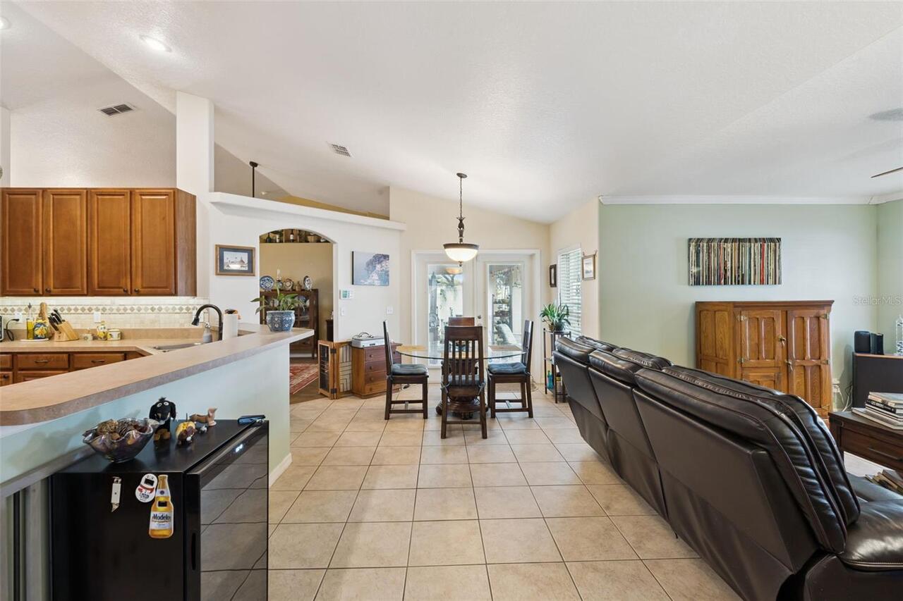 Listing Photo 15