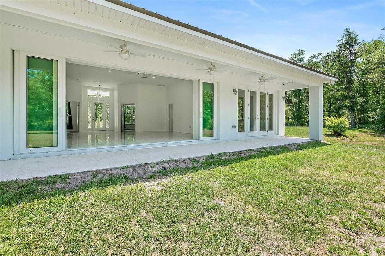 Listing Photo 14