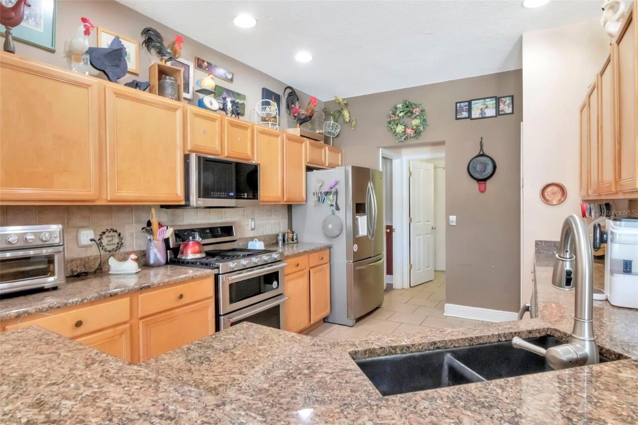 Listing Photo 14