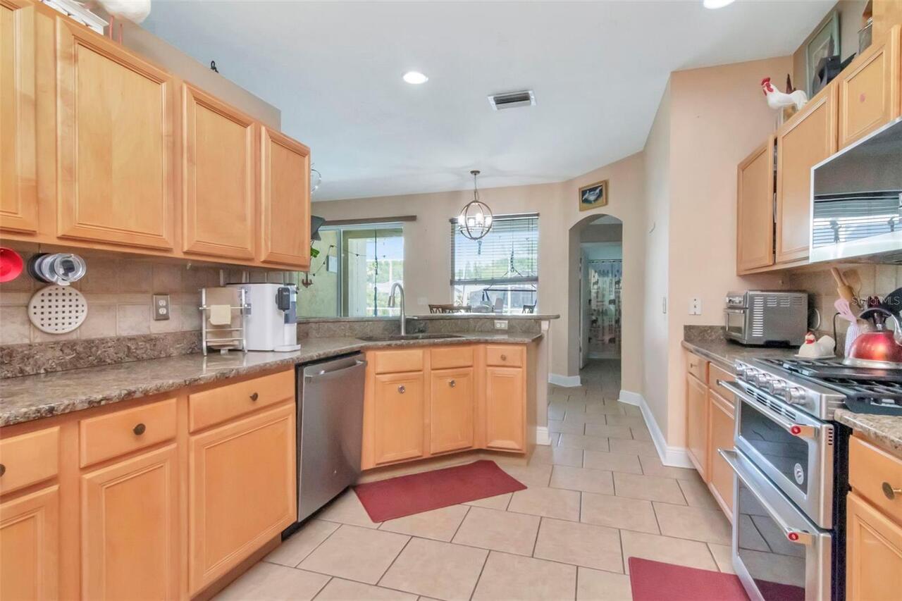 Listing Photo 17