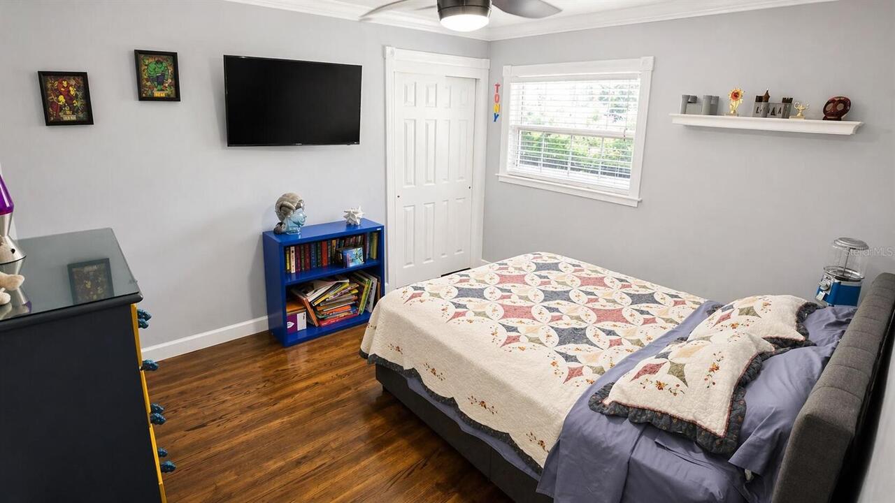 Listing Photo 12