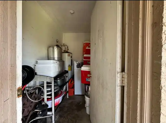 Listing Photo 11
