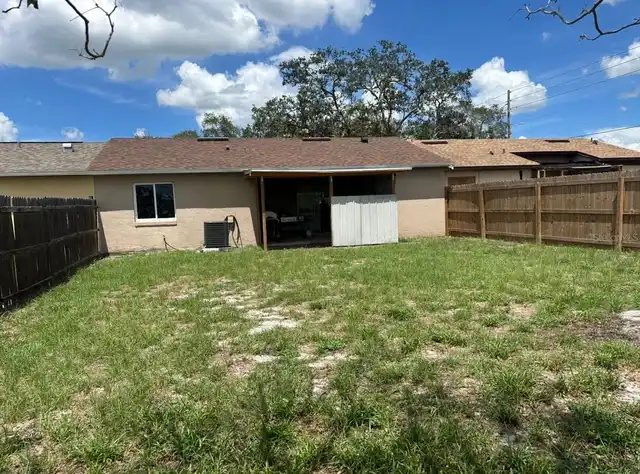 Listing Photo 12