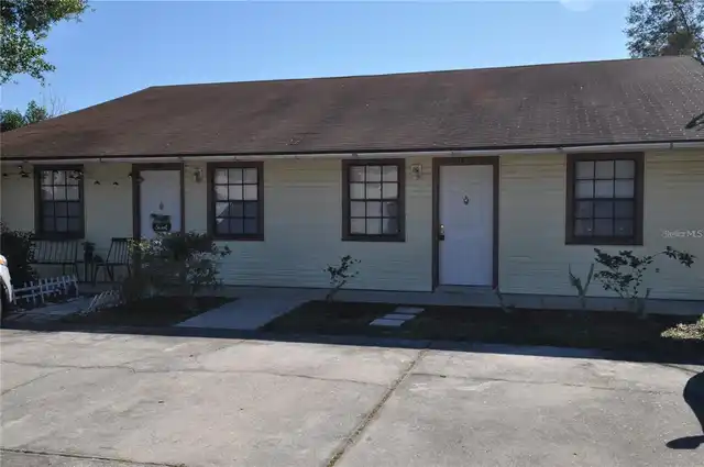 Listing Photo 8