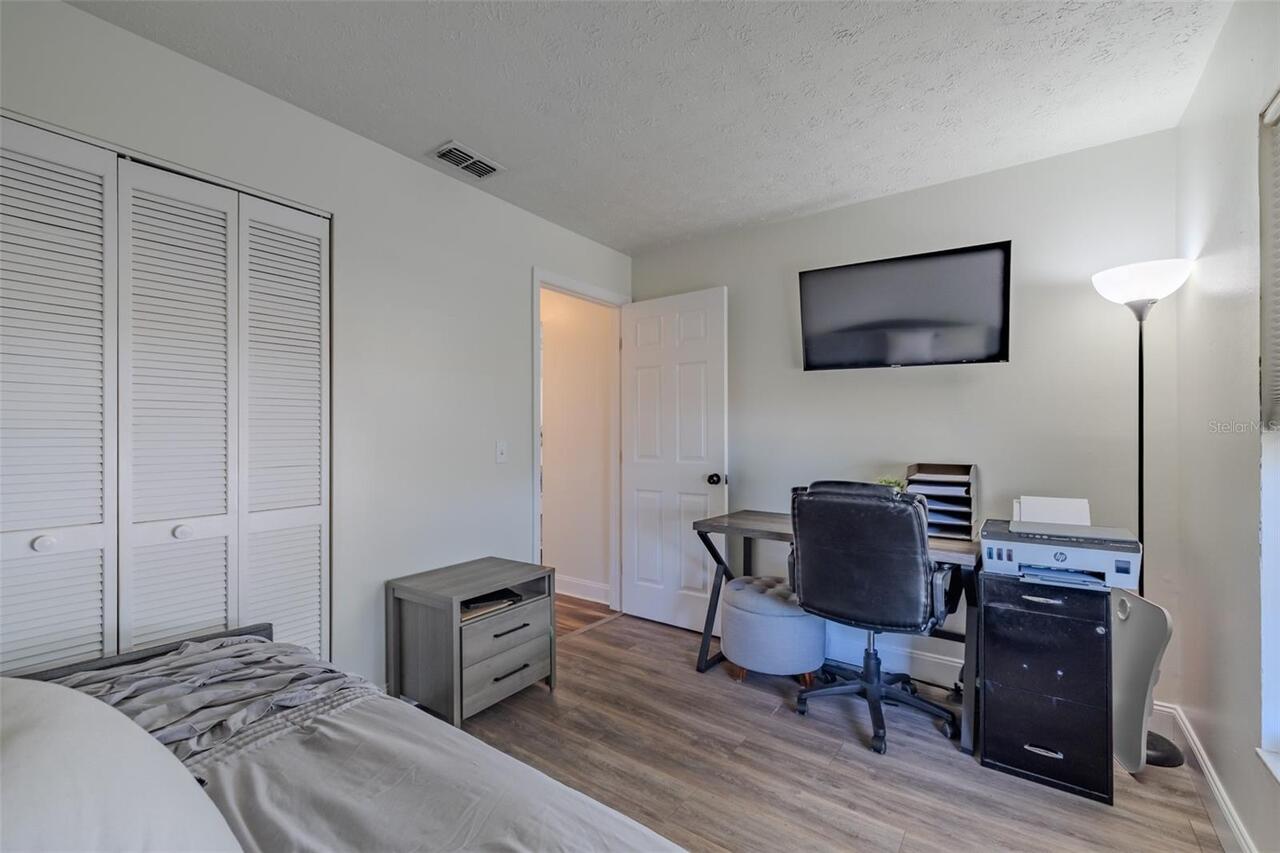 Listing Photo 25