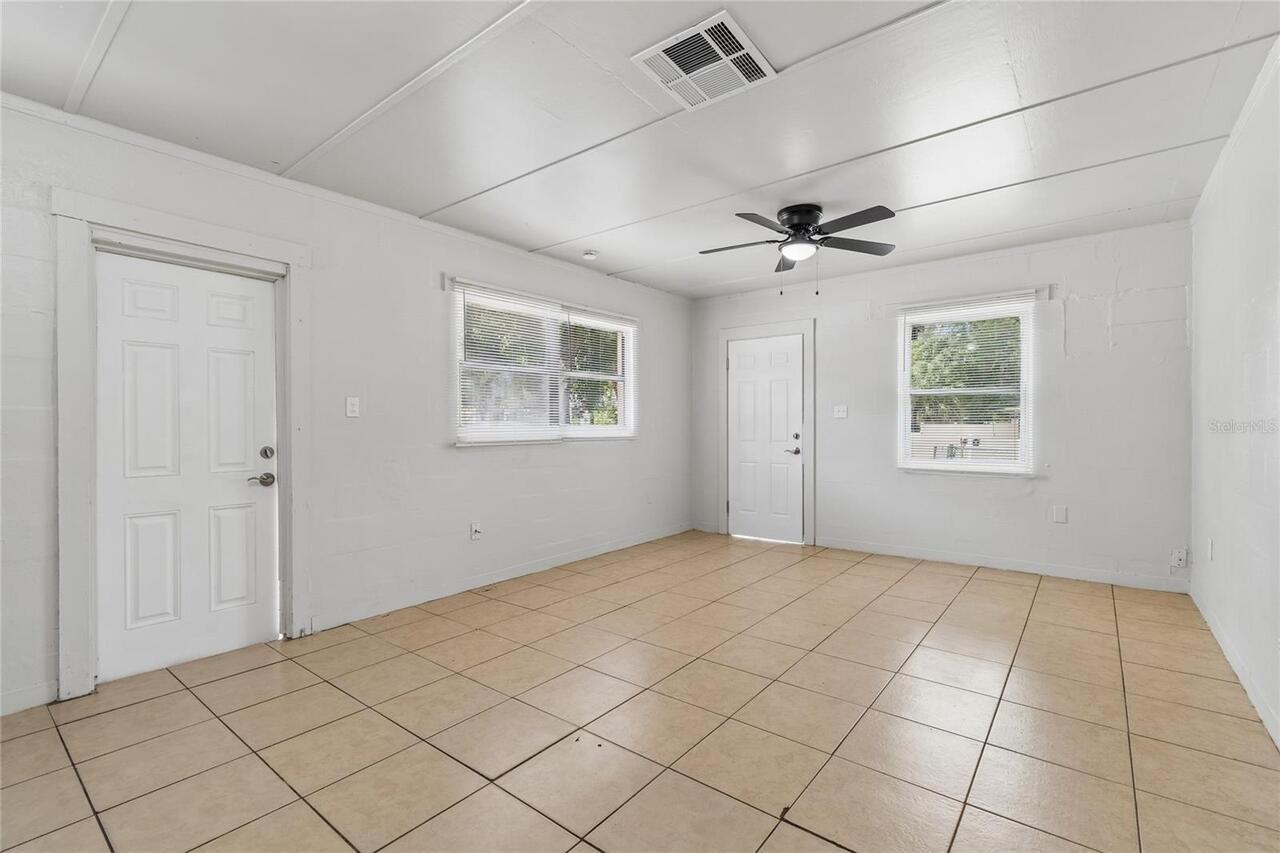 Listing Photo 7