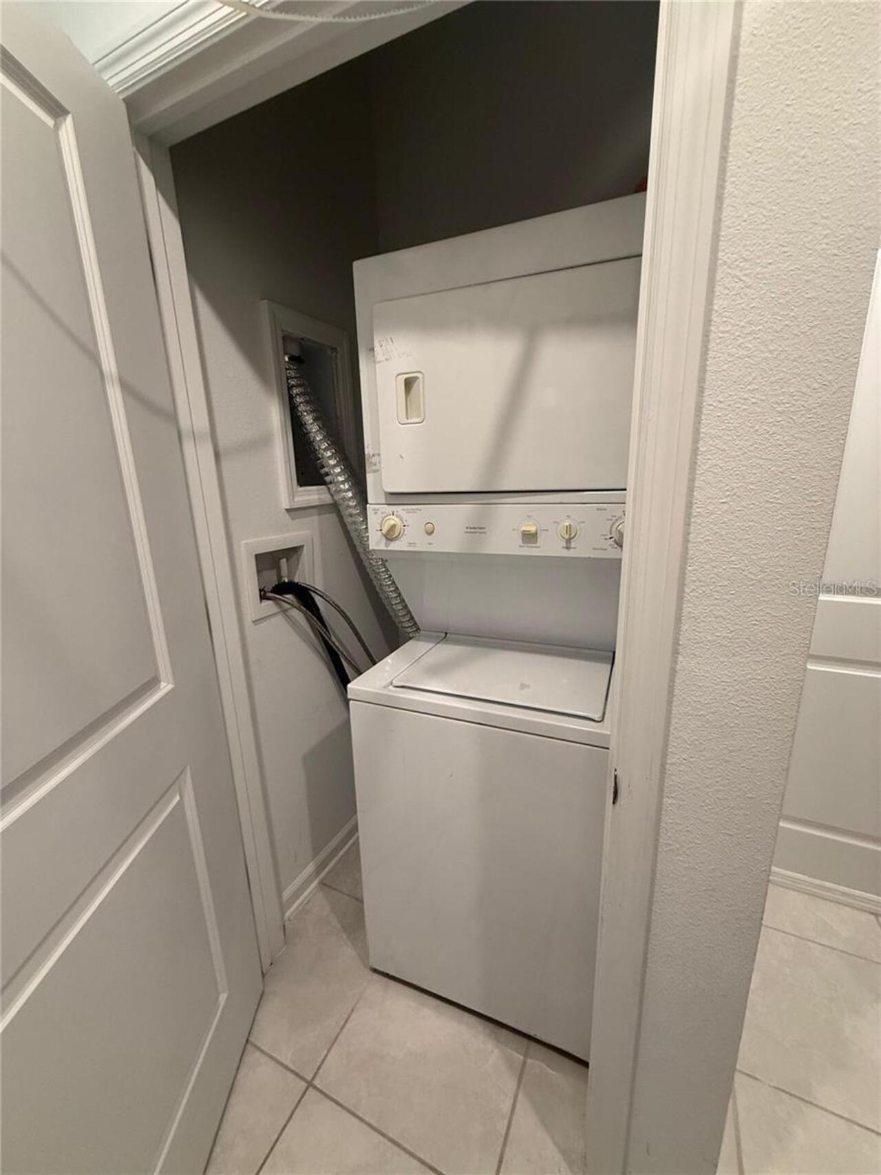 Listing Photo 9