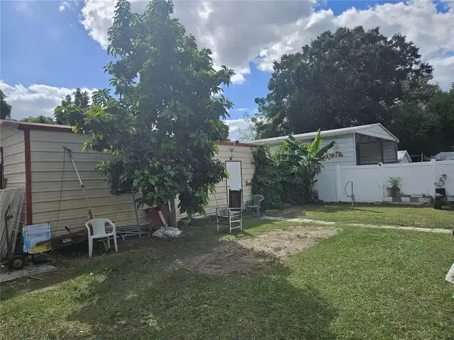 Listing Photo 8