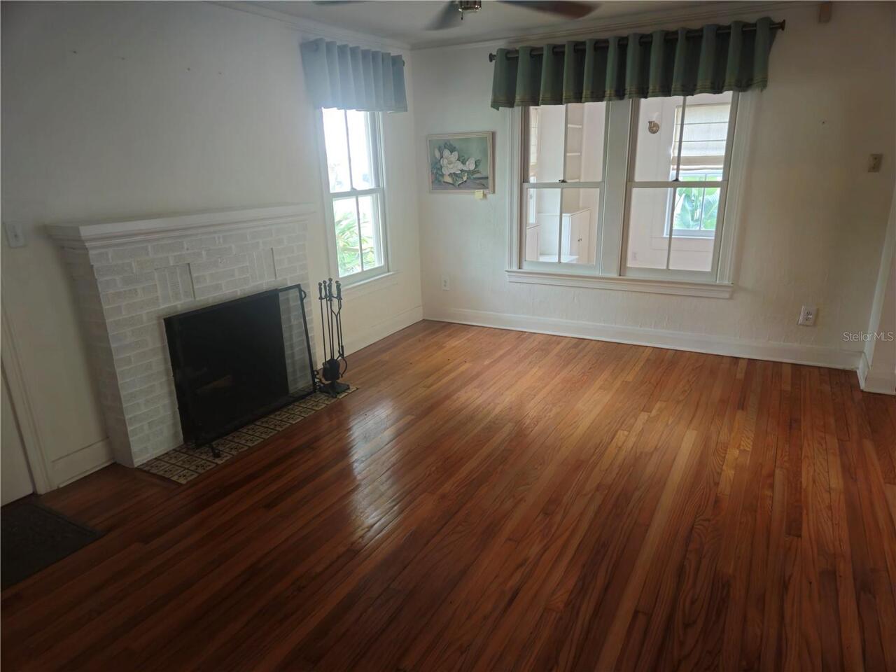 Listing Photo 6