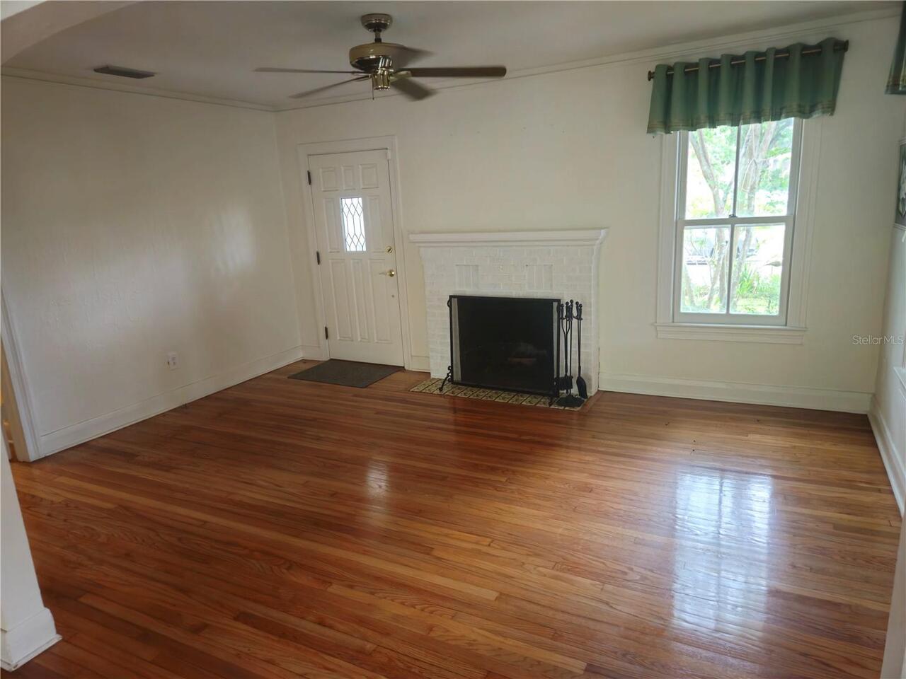 Listing Photo 7