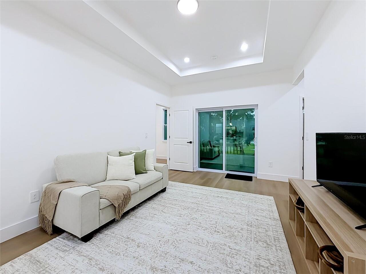 Listing Photo 22