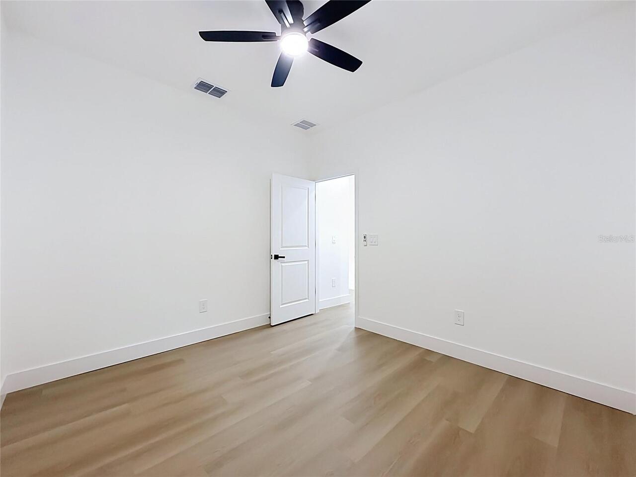 Listing Photo 42