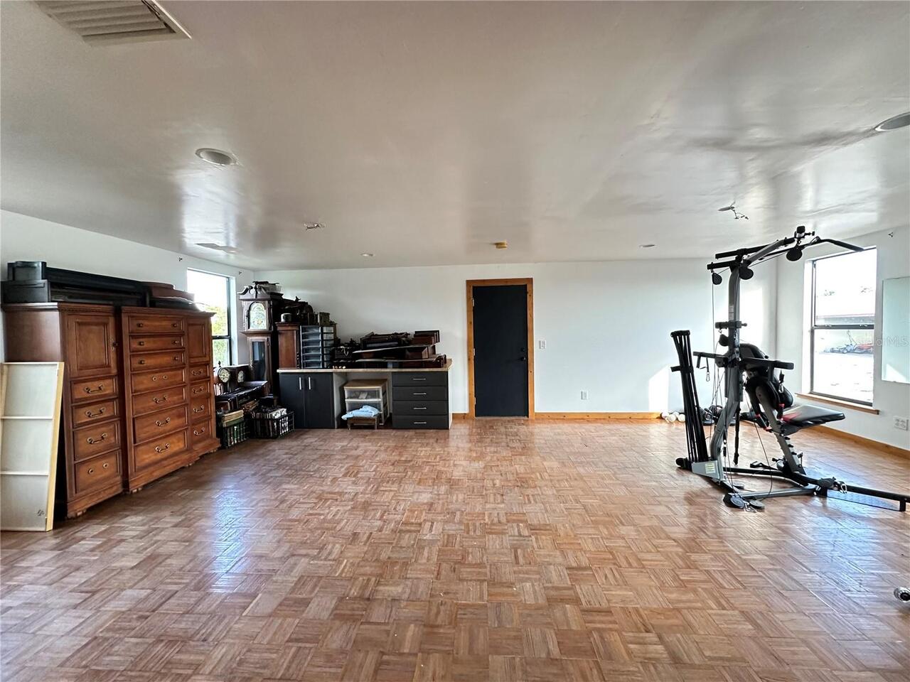 Listing Photo 23