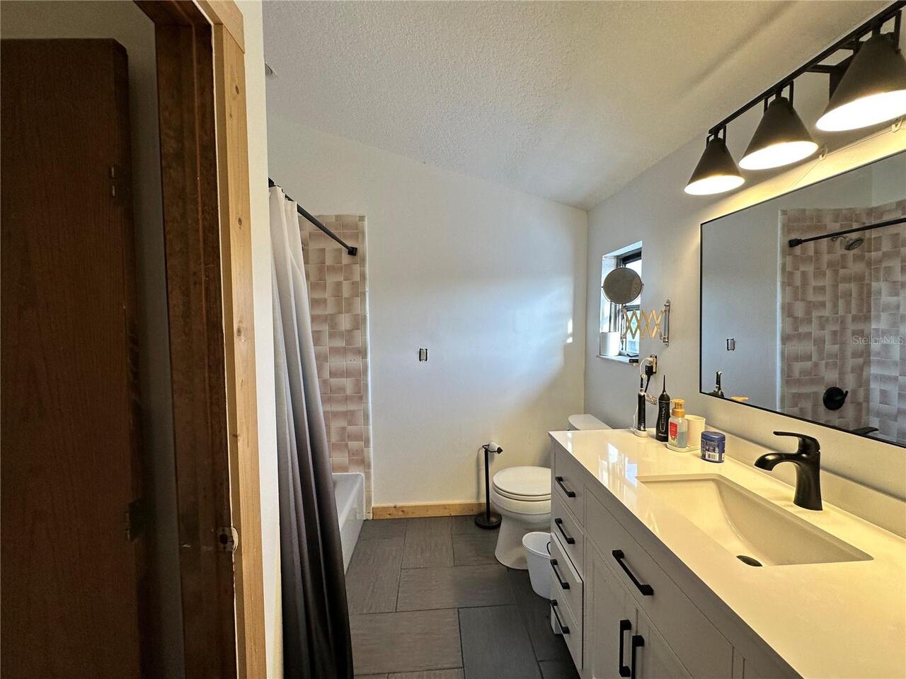 Listing Photo 35