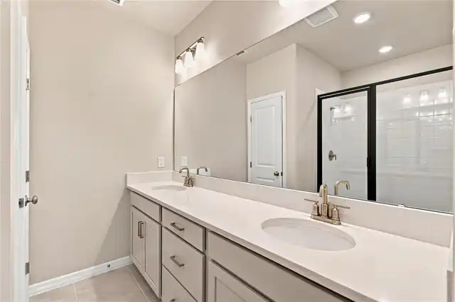 Listing Photo 16