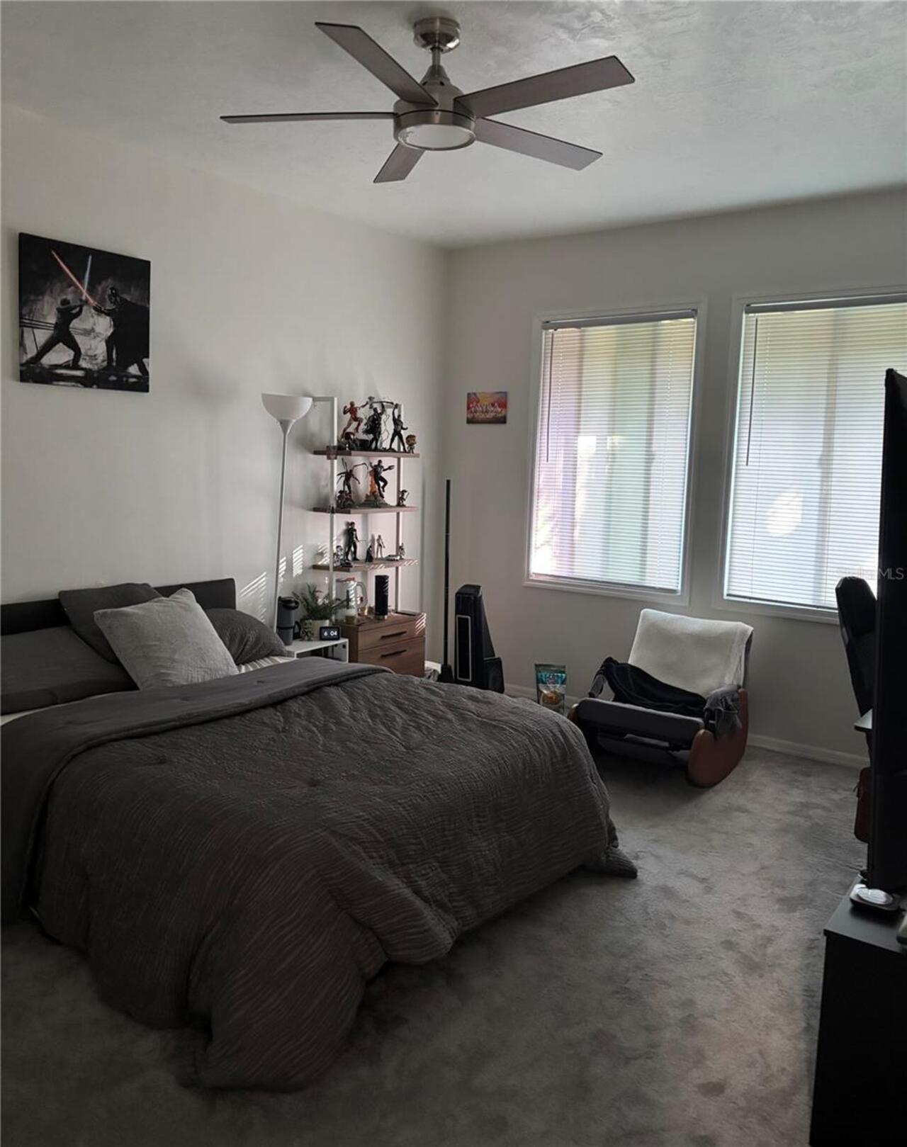 Listing Photo 9